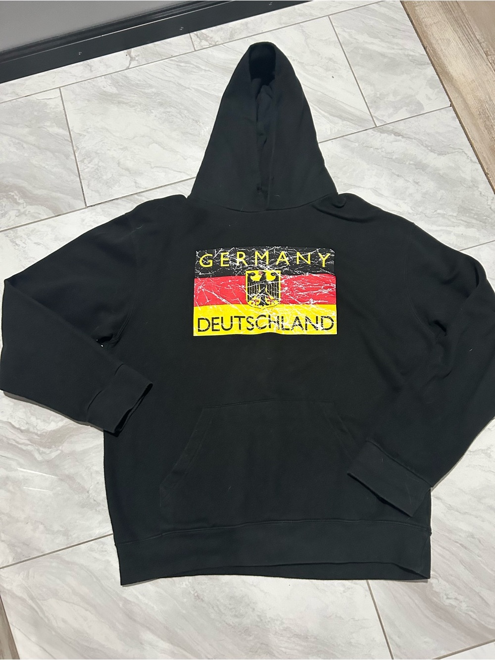 Menβs distressed Germany π©πͺ hoodie size large - Picture 3 of 3